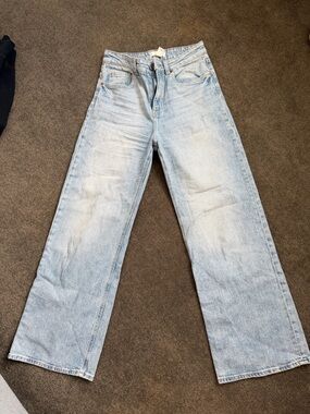 H&M Light Wash Women’s Bootcut Jeans